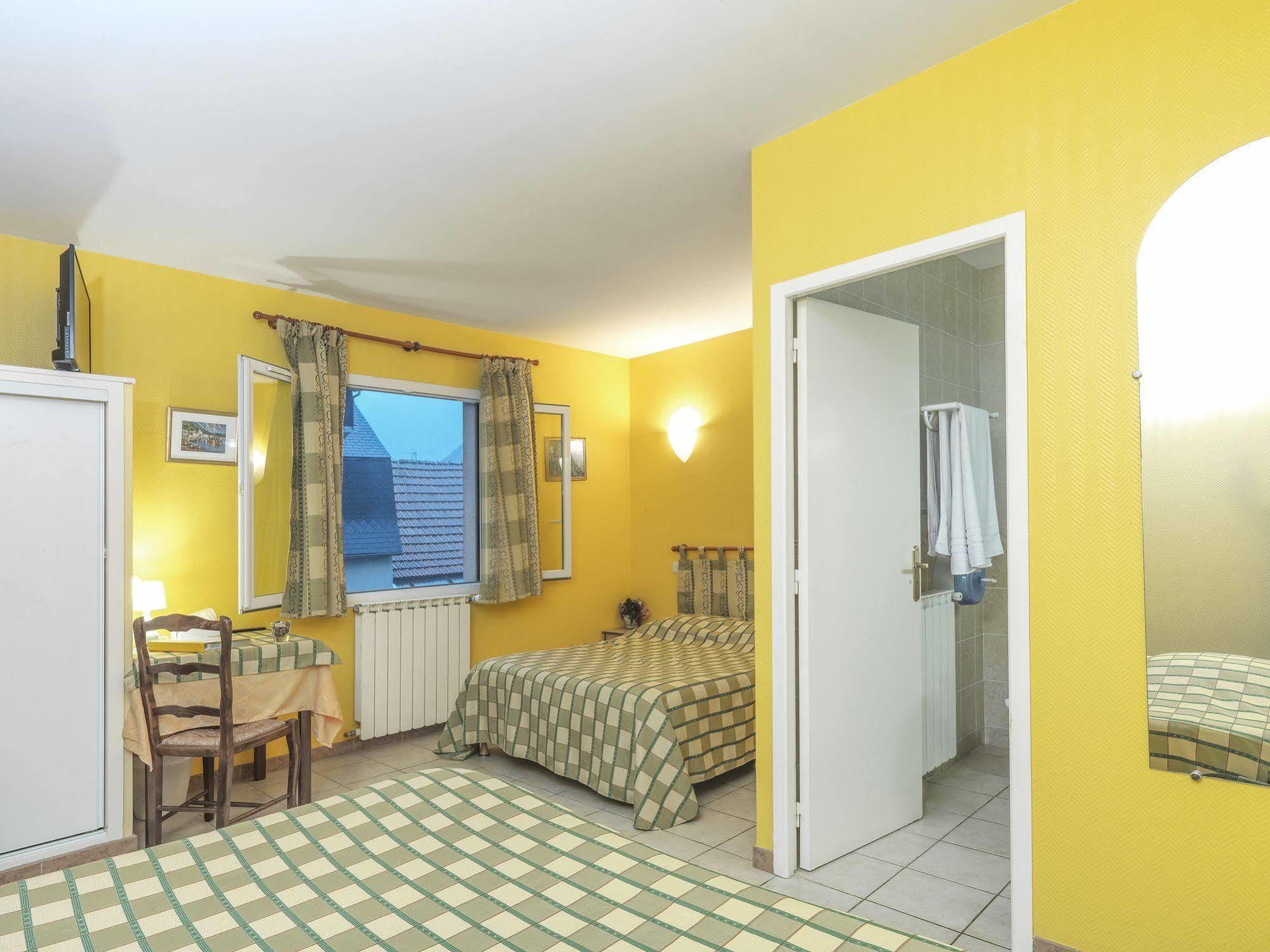 Auberge De L'Isard Saint-Denis  Zewnętrze zdjęcie