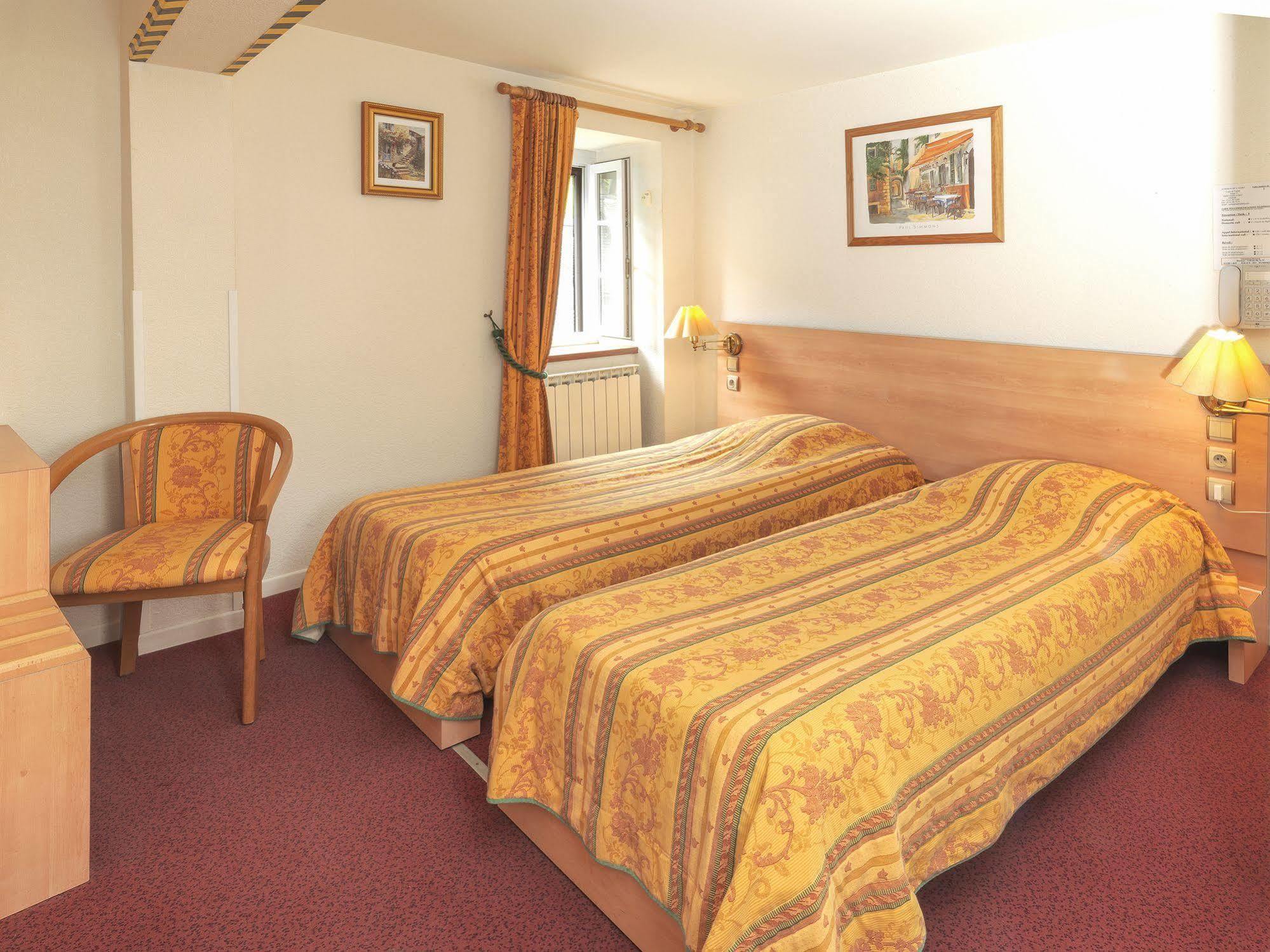 Auberge De L'Isard Saint-Denis  Zewnętrze zdjęcie