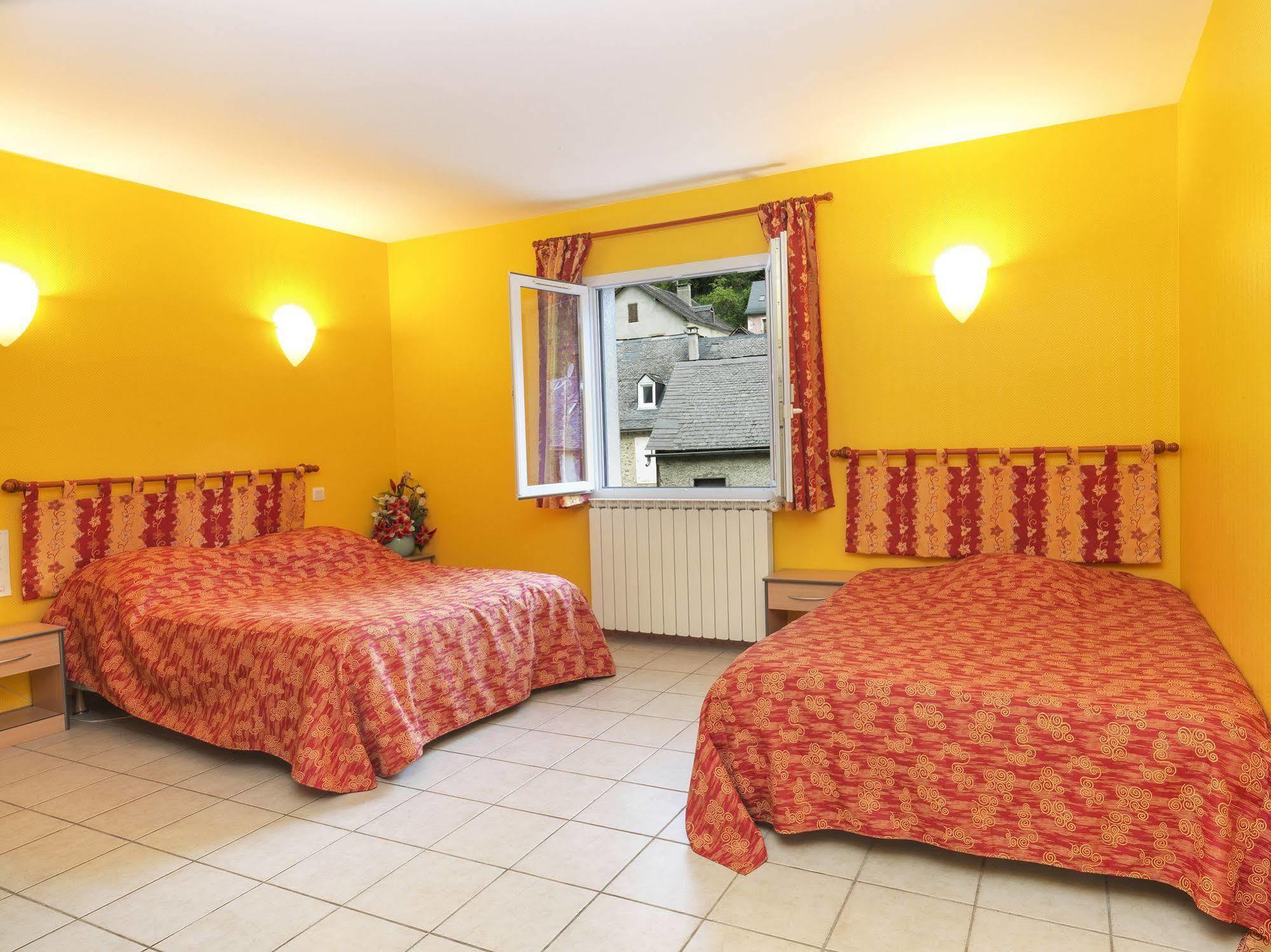 Auberge De L'Isard Saint-Denis  Zewnętrze zdjęcie